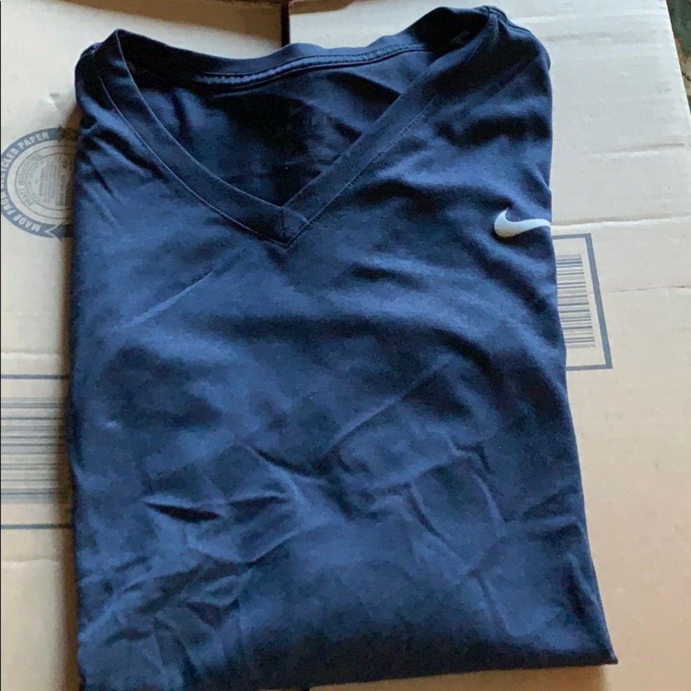 SOLD Navy Nike Dri-fit XXL
